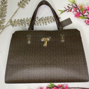 CARTERA GUESS CUADRADA