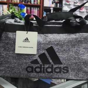 MALETIN ADIDAS GRIS Y NEGRO