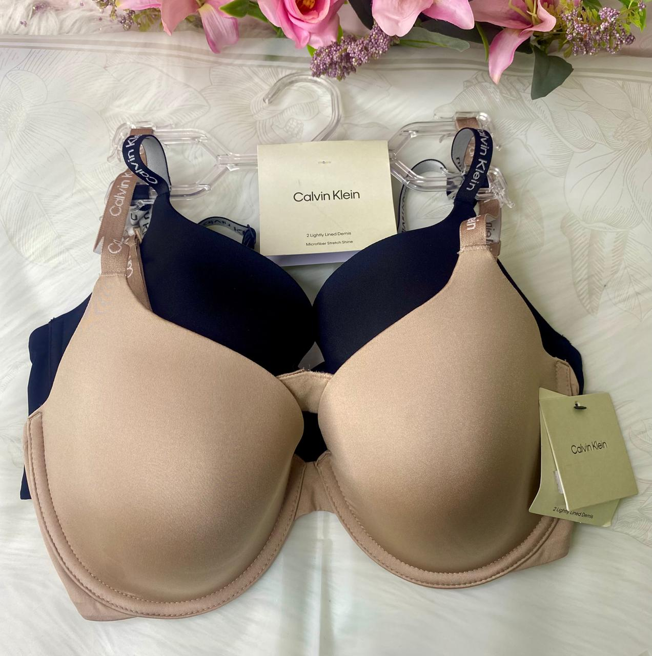 BRASIER EN SET CALVIN KLEIN COLOR NEGRO Y BEIGH
