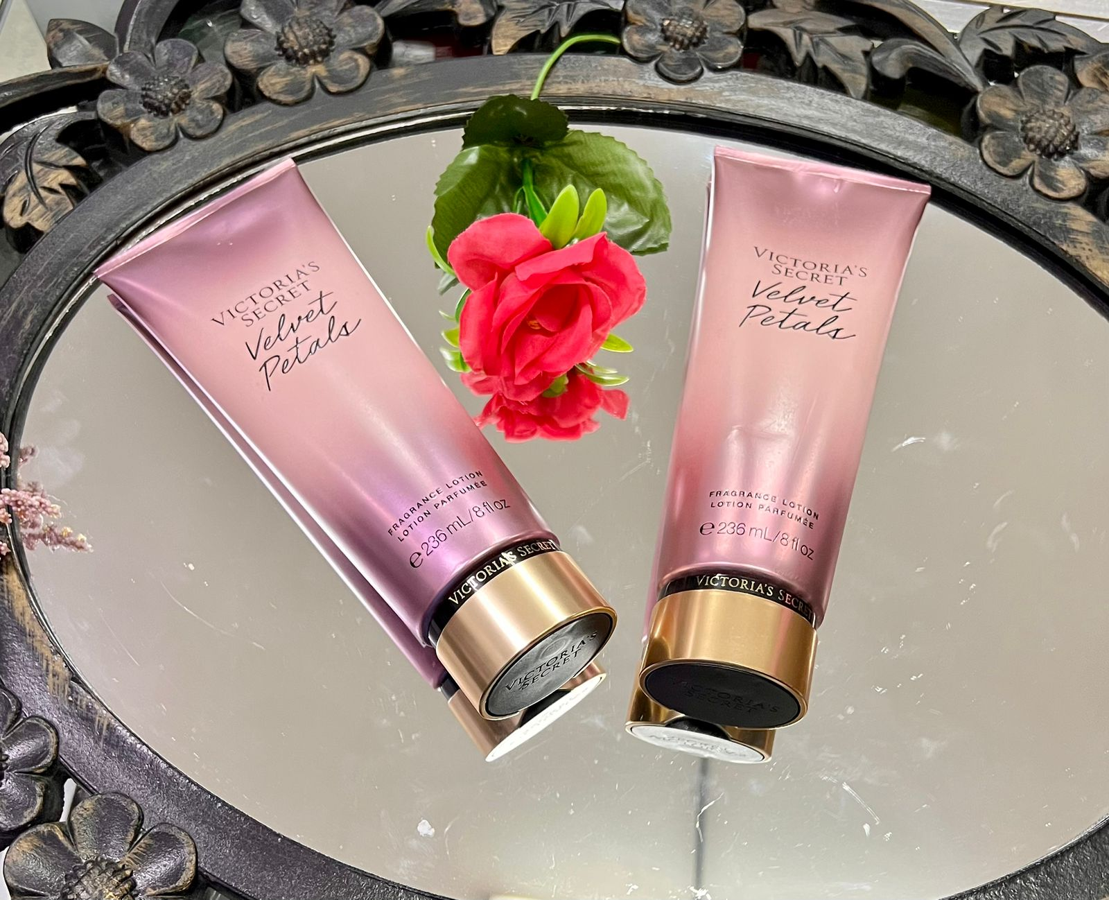 CREMA VELVET PETALS VICTORIA'S SECRET