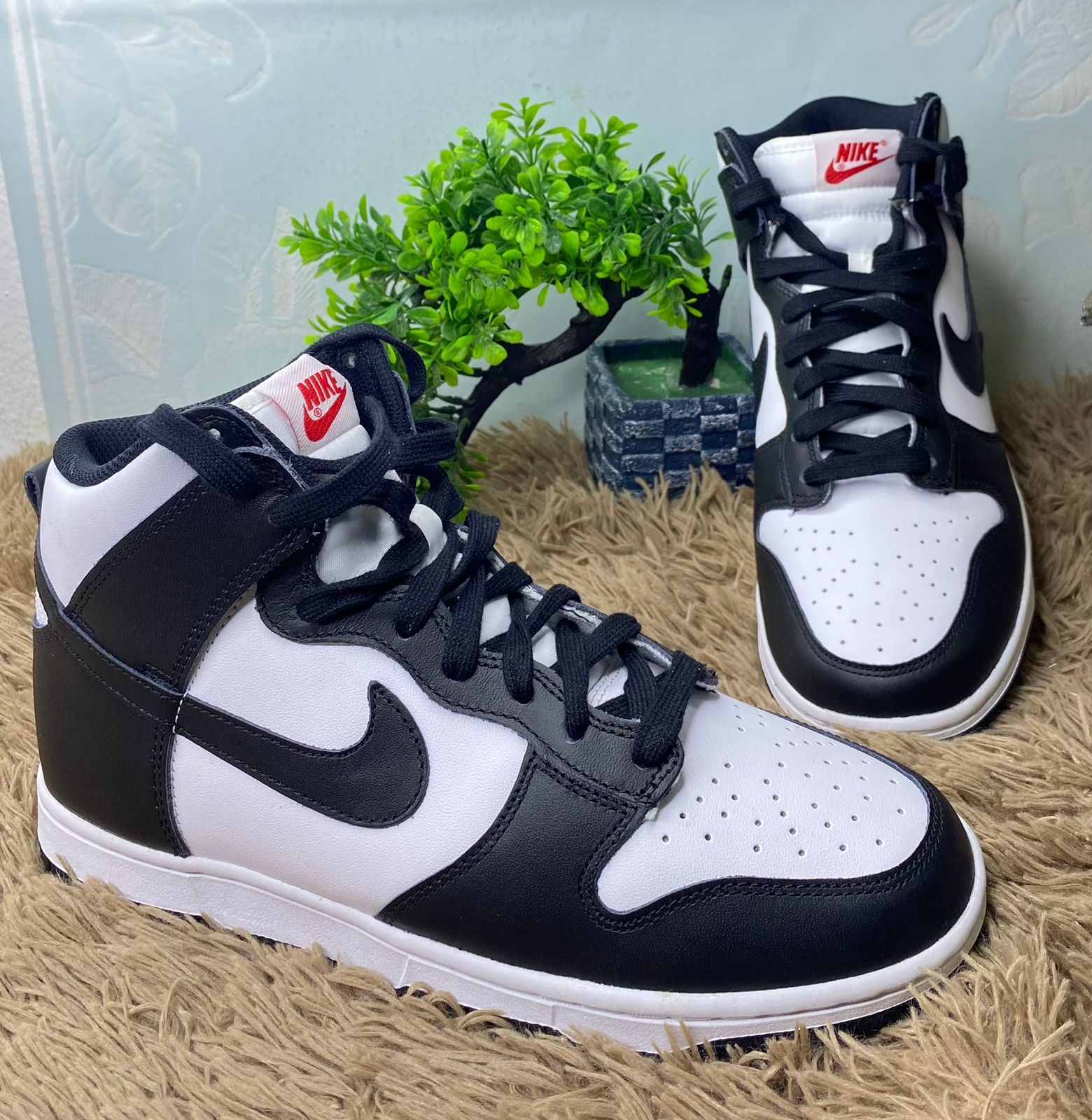 TENIS NIKE ALTO NEGRO Y BLANCO
