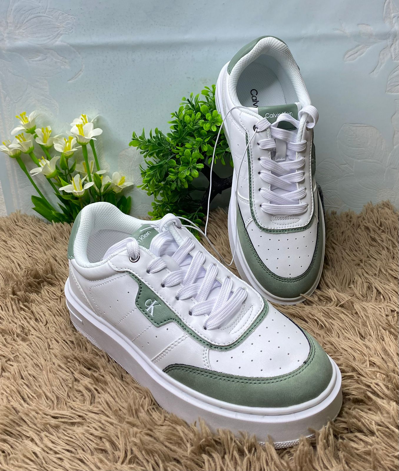 TENIS CALVIN KLEIN BLANCO Y VERDE