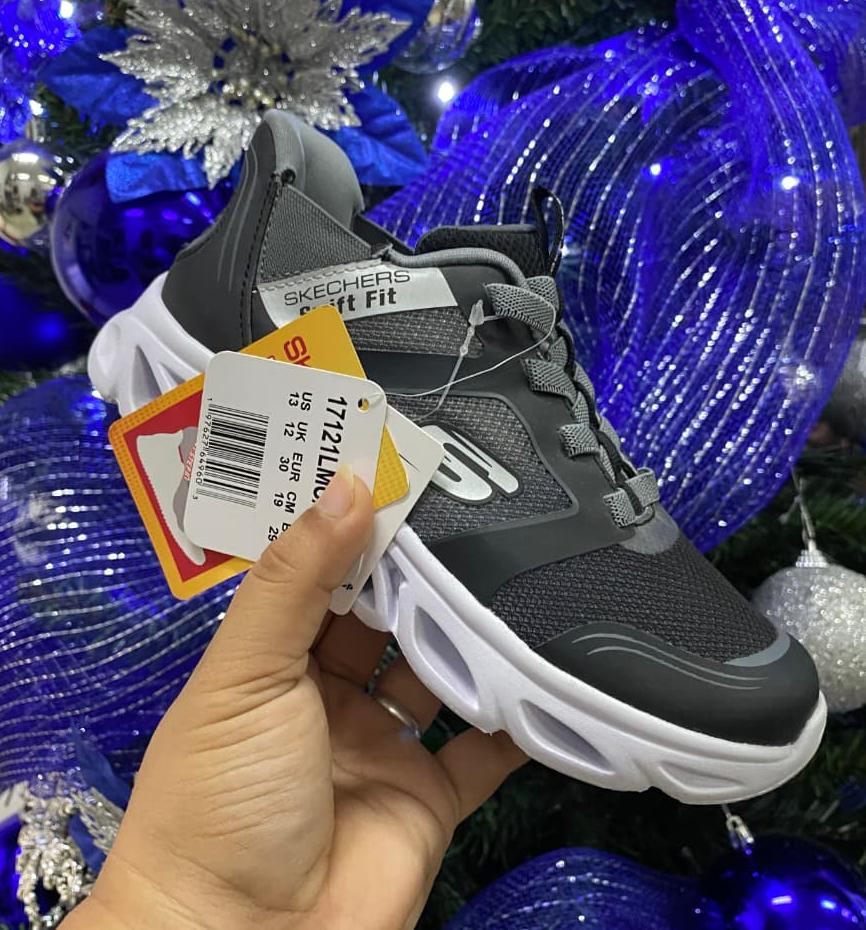 TENIS SKECHERS PEQUEÑOS GRIS