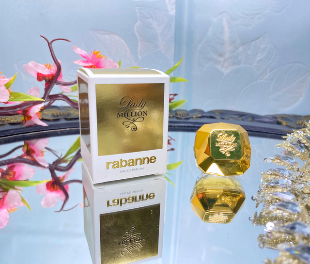 LADY MILLIOM MINI PACO RABANNE