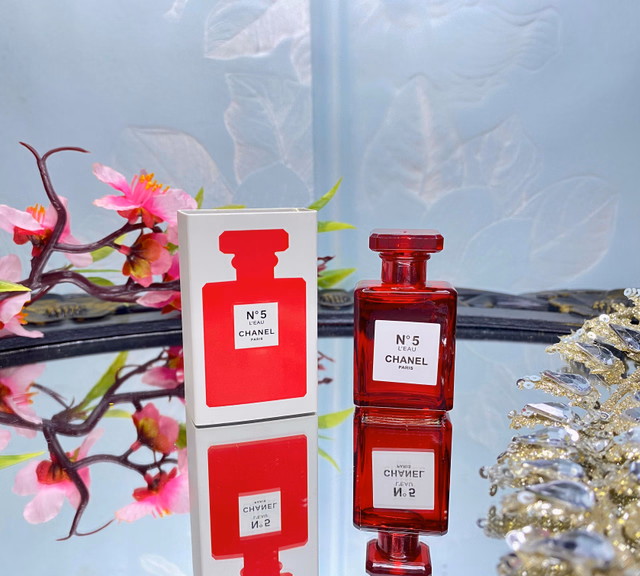 CHANEL N°5 L'EAU MINI