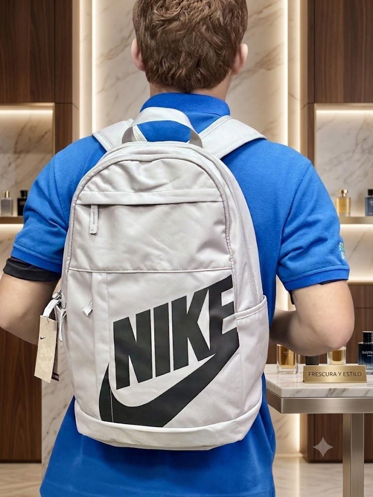 MOCHILA NIKE