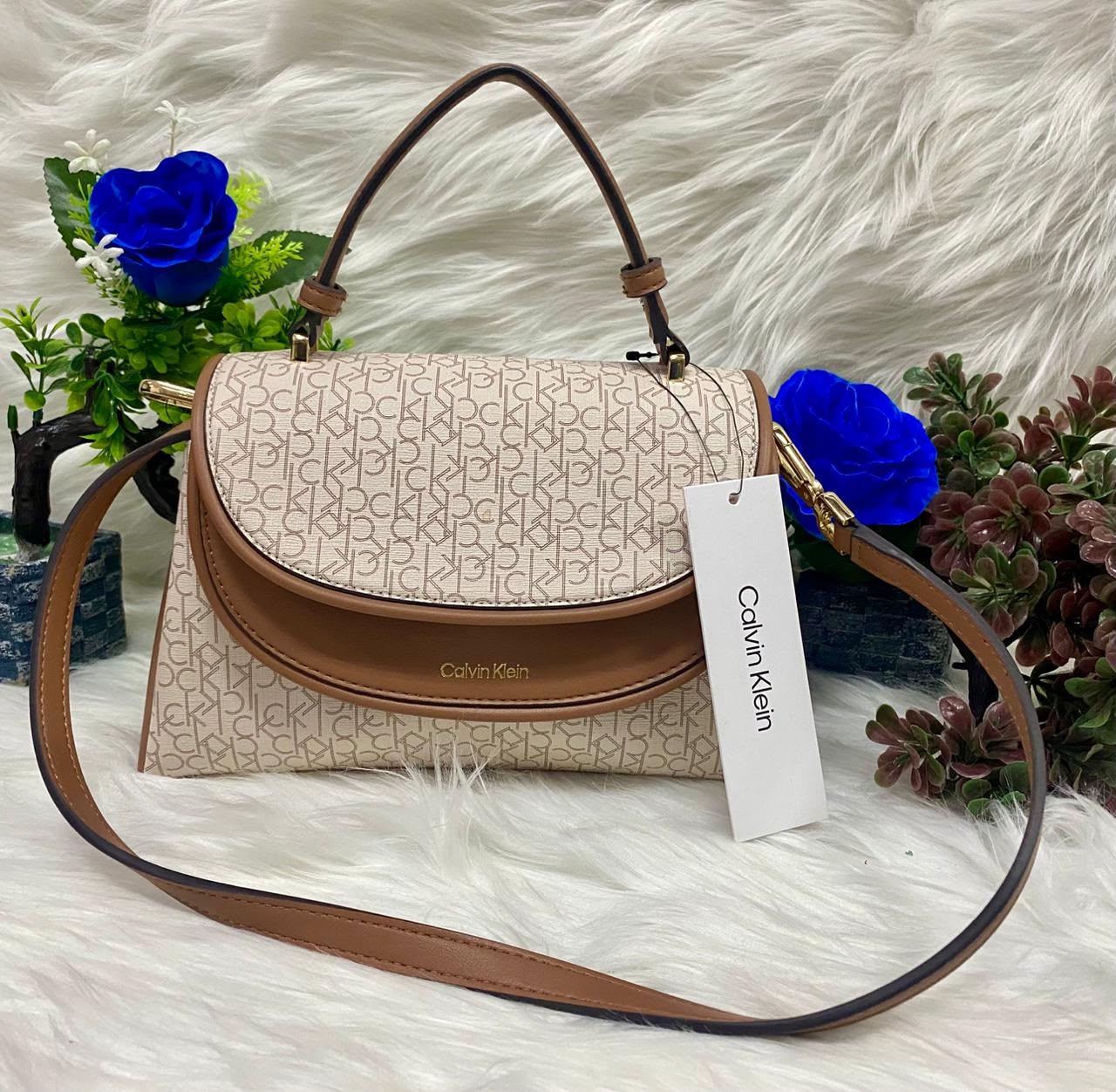 CARTERA CALVIN KLEIN